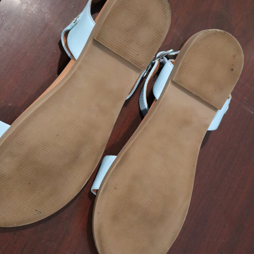 Steve Madden SIZE 8 Women's Dina Flat Sandal - Picture 4 of 5